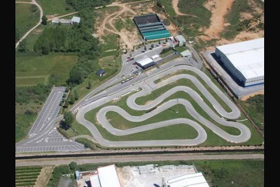 Karting Cabañas Raras
